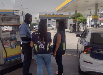 Procon-CG realiza fiscalização em postos de combustíveis para averiguar possíveis aumentos abusivos