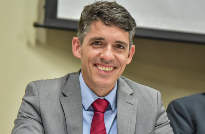Tovar se pronuncia sobre seu suposto afastamento político de Grupo Cunha Lima