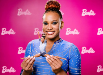 Rebeca Andrade ganha sua própria Barbie na edição de 65 anos da boneca