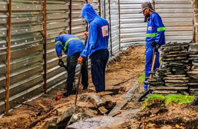 Praça do bairro Jardim Paulistano em Campina Grande está em obra de revitalização