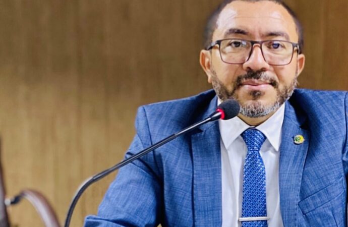 Vereador propõe título de cidadão campinense a Bolsonaro