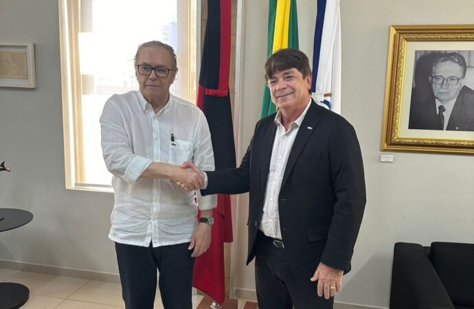 Presidente da FIEPB discute integração entre Indústria e Comércio em reunião na Fecomércio