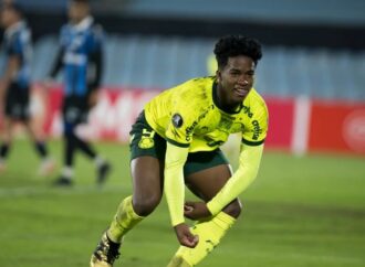 Libertadores: comemoração de Endrick em gol do Palmeiras gera confusão com jogadores do Liverpool