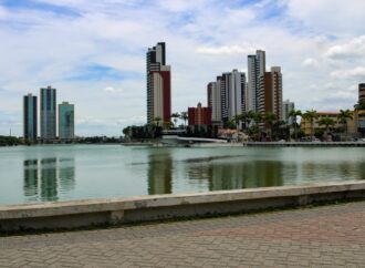 Vereador de Campina Grande pede instalação de banheiros químicos no Açude Velho