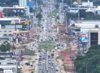 Obras de triplicação da BR-230, em Cabedelo, estão paralisadas e prejudicam comerciantes e moradores