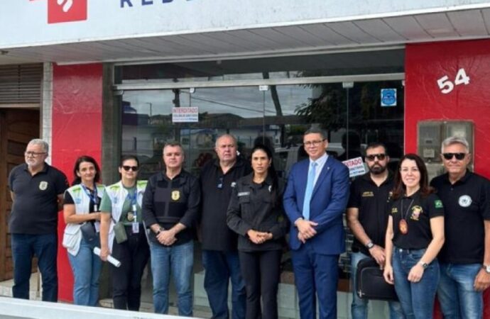 Farmácias são interditadas e têm vendedores presos em dois municípios da Paraíba
