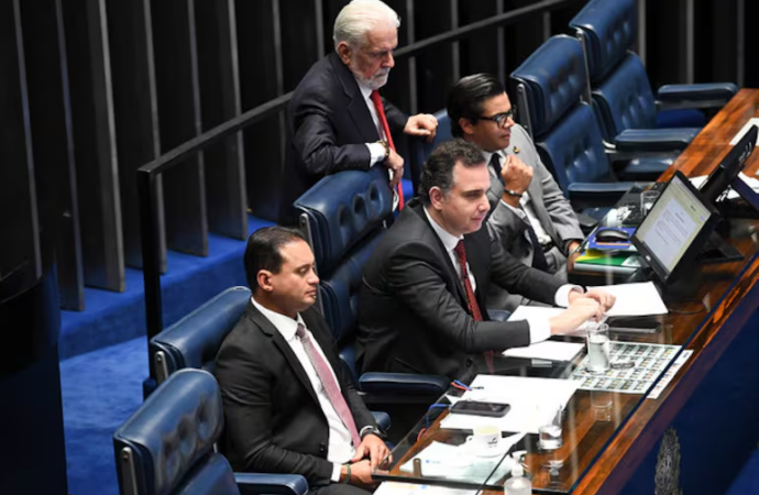 Com indefinição sobre taxação de compras internacionais, Senado vota projeto nesta quarta