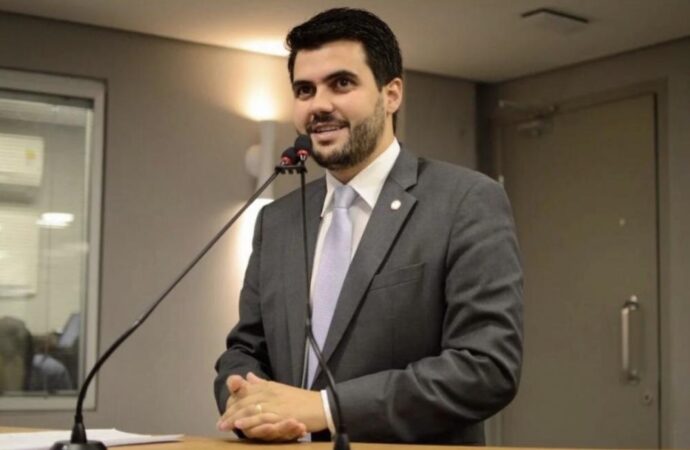 Wilson Filho nega que vai assumir a Secretaria de Educação do estado