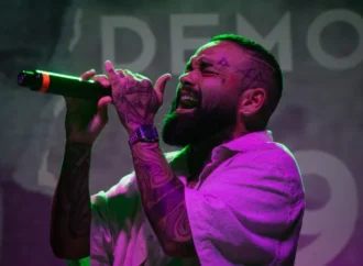 Paraibano Julian Santt é destaque na Parada do Orgulho LGBT+ de São Paulo