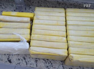 Fiscalização da PRF apreende mais de 26 kg de cocaína