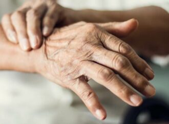 SUS inclui medicamento pioneiro para tratamento de demência relacionada ao Parkinson