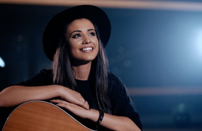 São João de Campina Grande tem show de Isadora Pompeo nesta terça-feira (25)