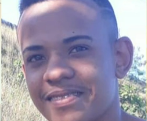 Corpo de jovem desaparecido enquanto nadava com amigos em rio é encontrado