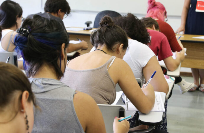 Novo Ensino Médio é aprovado na Câmara; texto vai à sanção presidencial