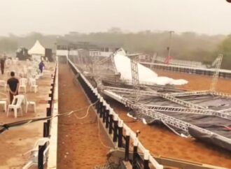 Estrutura de parque de vaquejada cai e deixa pessoas feridas no Sertão