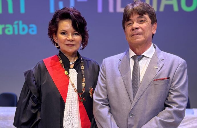 Presidente da FIEPB participa da posse da nova mesa diretora do TRT-13