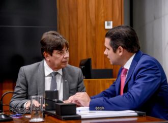 Presidente da FIEPB se reúne com Hugo Motta para tratar de pautas do setor industrial