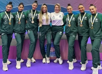 Brasil fecha etapa da Copa do Mundo com três ouros na ginástica rítmica