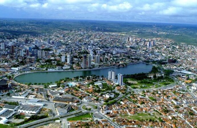 Comércio, bancos e shoppings: saiba como será o feriado em Campina Grande