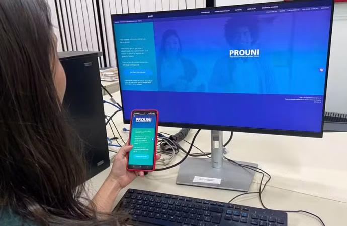 Prouni 2025: inscrições para o 2º semestre começam nesta segunda-feira