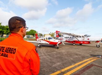 Bebê espancada pelos pais é transferida em transporte aeromédico para Hospital de Trauma em estado grave