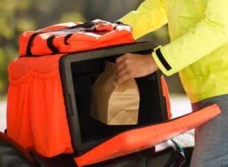 Nova lei na Paraíba proíbe aplicativos de delivery de exigir valor mínimo em pedidos