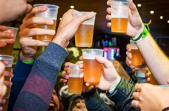 Nova lei garante direito de consumidores levarem comida e bebida a eventos na Paraíba