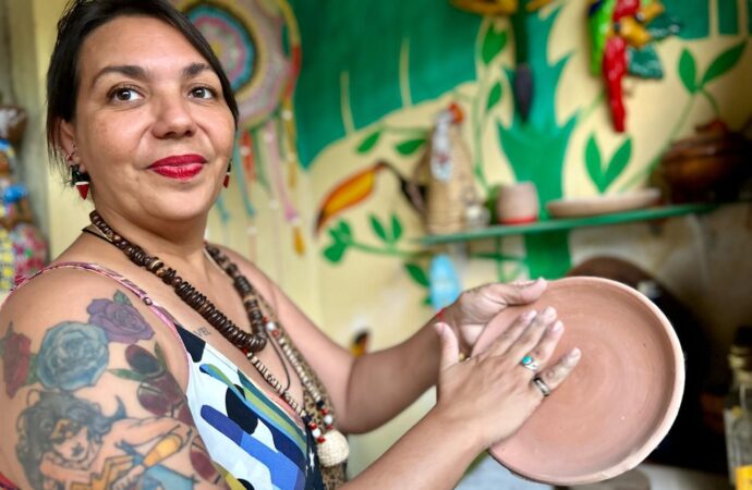 Exposição fotojornalística mobile destaca negras artistas de Campina Grande