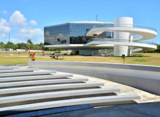Estação Cabo Branco abre exposição em homenagem à artista paraibana Nadja Anjos