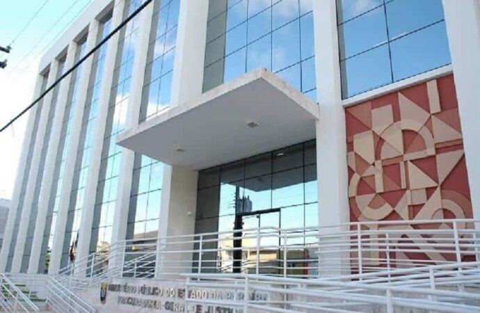 MP pede afastamento de delegado e agentes da Polícia Civil presos por desvio de drogas na PB