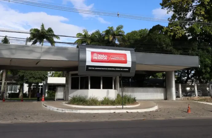 Prefeitura sanciona lei que permite empresas darem nomes a espaços públicos de João Pessoa