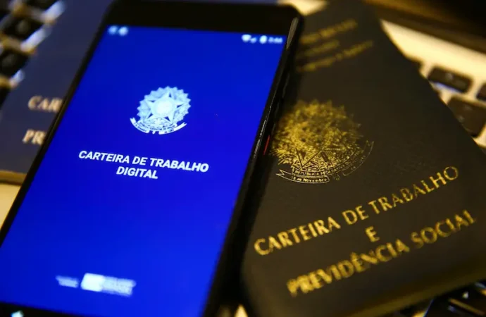 Paraíba inicia semana com mais de 700 vagas de emprego; veja oportunidades