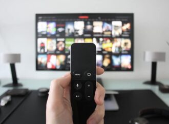 lançado streaming com filmes e séries brasileiras