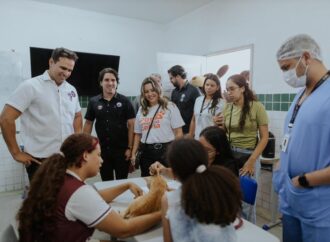 Lucas Ribeiro participa de Dia D de Cuidados ao Pet Idoso e garante ampliação de atendimentos veterinários