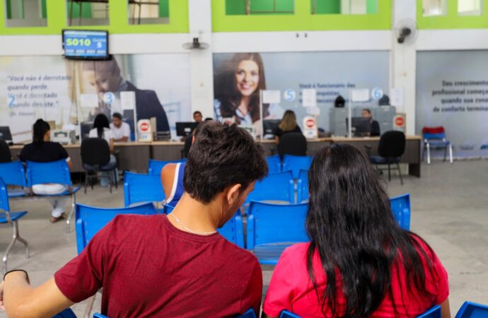 Campina Grande oferece mais de 1.600 vagas de emprego nesta semana pelo Sine Municipal