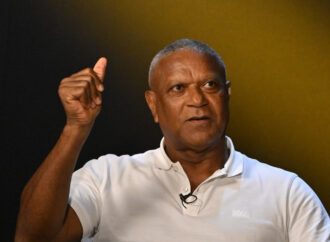 Ídolo do Vasco, Mazinho revela que filhos Thiago e Rafinha viraram torcedores do Flamengo