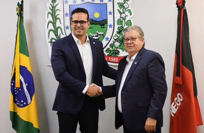 Governo da Paraíba sem ponto facultativo na Quinta-feira Santa, dia da renúncia de João Azevêdo
