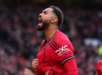 Matheus Cunha celebra boa fase no Manchester United e mira Copa do Mundo com a Seleção Brasileira