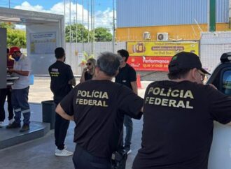 Posto de combustíveis é autuado por produtos vencidos durante operação em João Pessoa