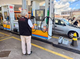 Procon-JP registra queda nos combustíveis e interdita bombas