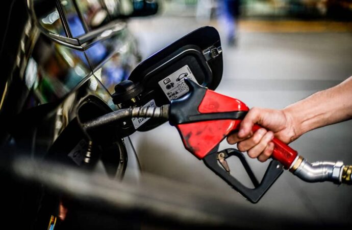 Prorrogado pelo governo federal o subsídio da gasolina