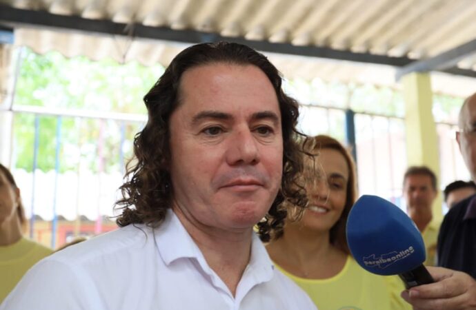 Veneziano reforça confiança no apoio de Lula e evita debate sobre disputa ao Senado