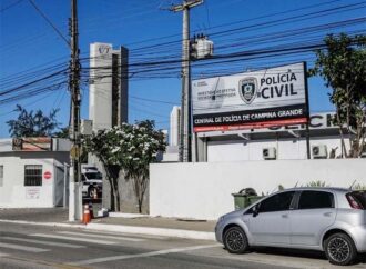 Homem é preso após jogar álcool em ex-namorada e ameaçar atear fogo