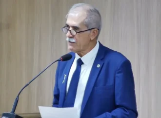 Novo prefeito de Cabedelo afirma que vai manter secretários e contrato com empresa investigada