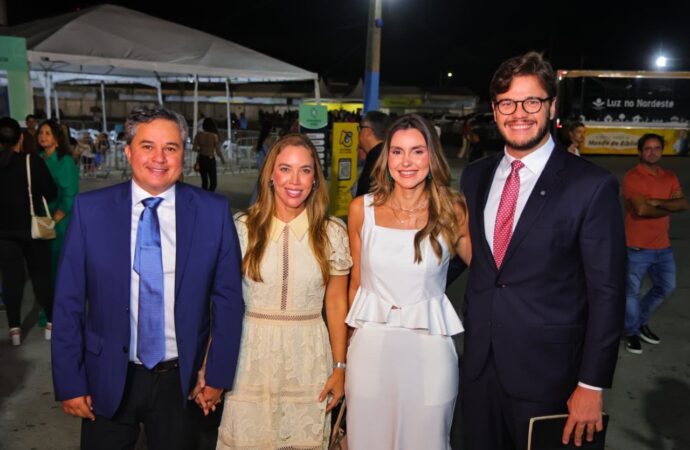 Juliana Cunha Lima se filia ao PL e admite possível candidatura
