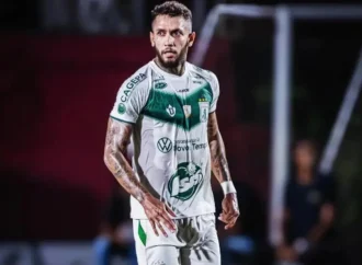 Sousa confirma retornos e baixas para a sequência da temporada