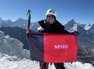 Empresário paraibano anuncia nova tentativa de escalar o Everest em 2026
