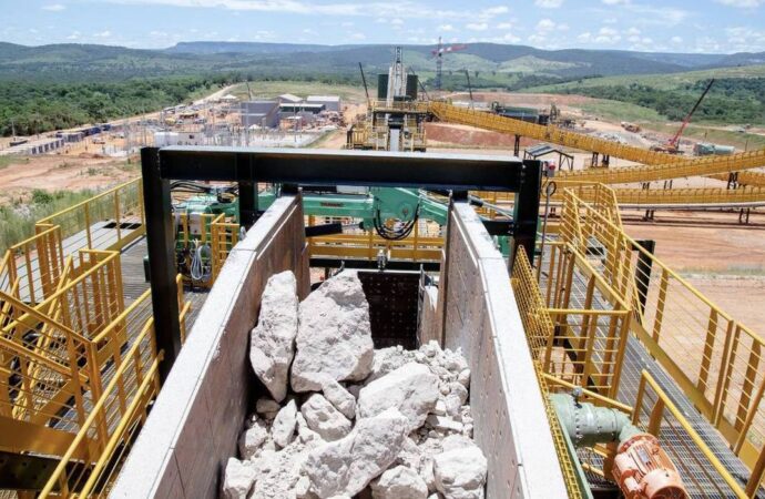 Terras raras, minerais estratégicos e críticos: entenda as diferenças