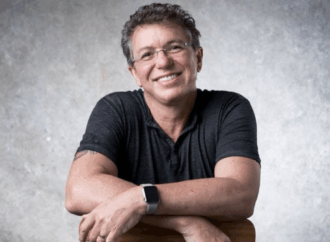 Boninho nega plágio do BBB em novo reality da Record: “Nosso jogo tem DNA”