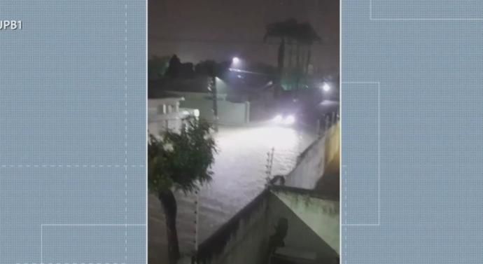 Chuvas acima da média provocam alagamentos e transtornos em Sousa, no Sertão da Paraíba